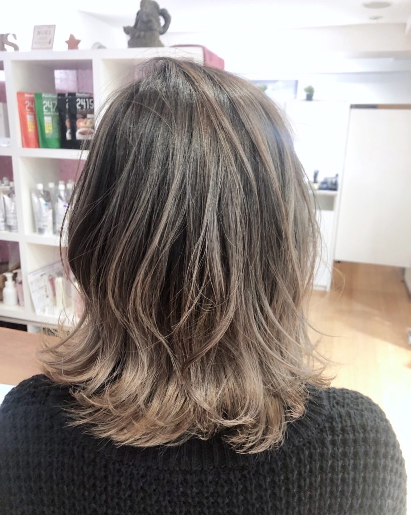 ゆるふわ外ハネスタイル